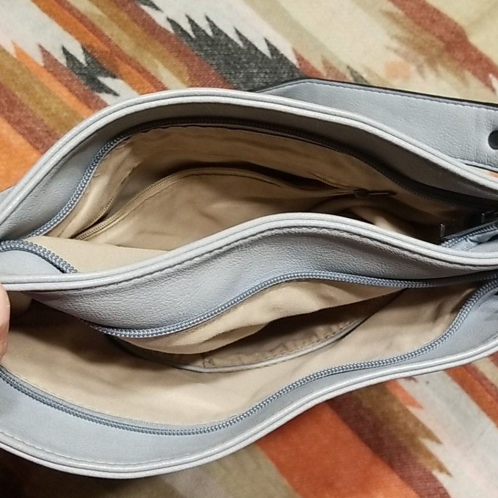 Handbag - Picture 3 of 3